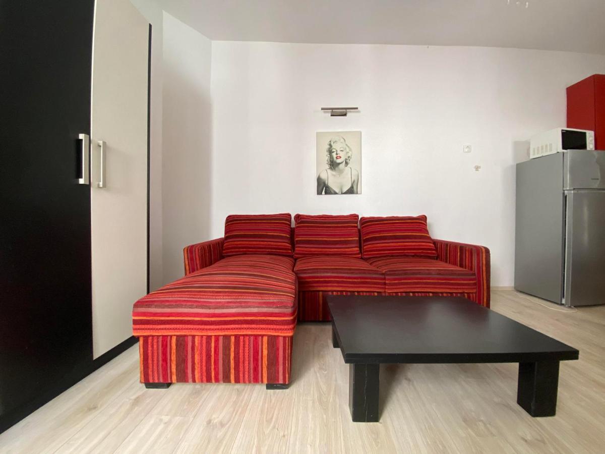 Lighthouse Apartment
