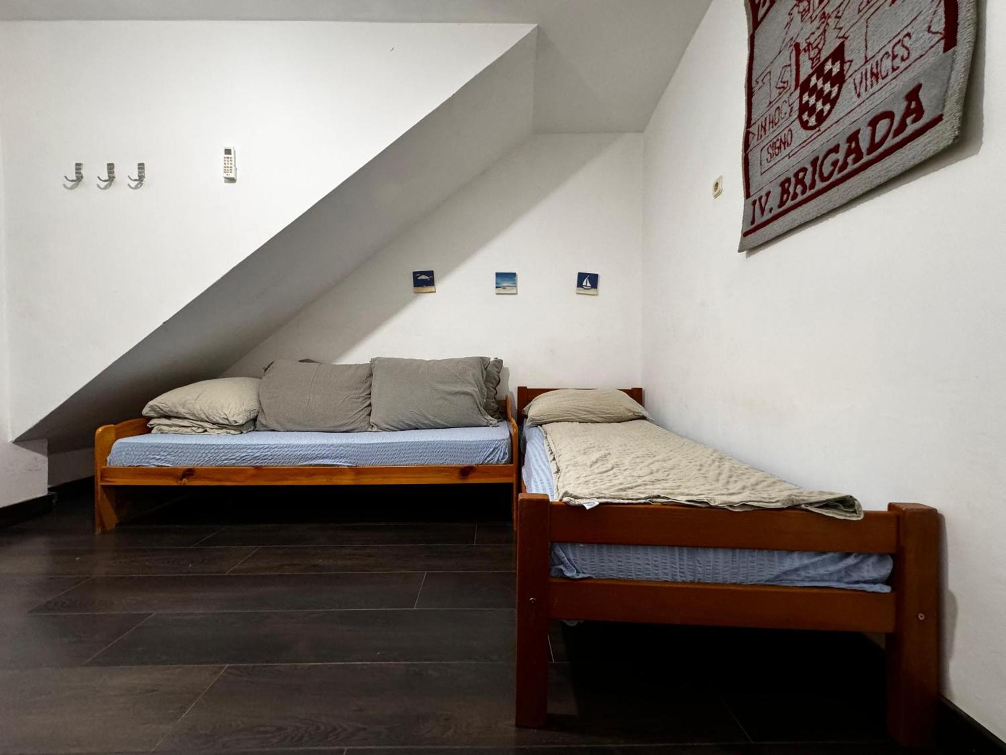 Lighthouse Apartment *