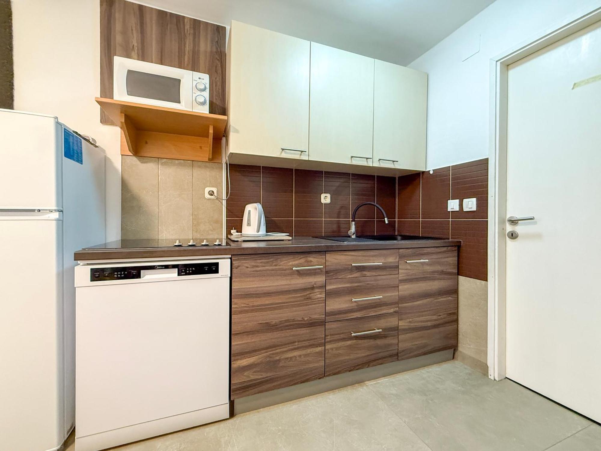 Lighthouse Apartament *